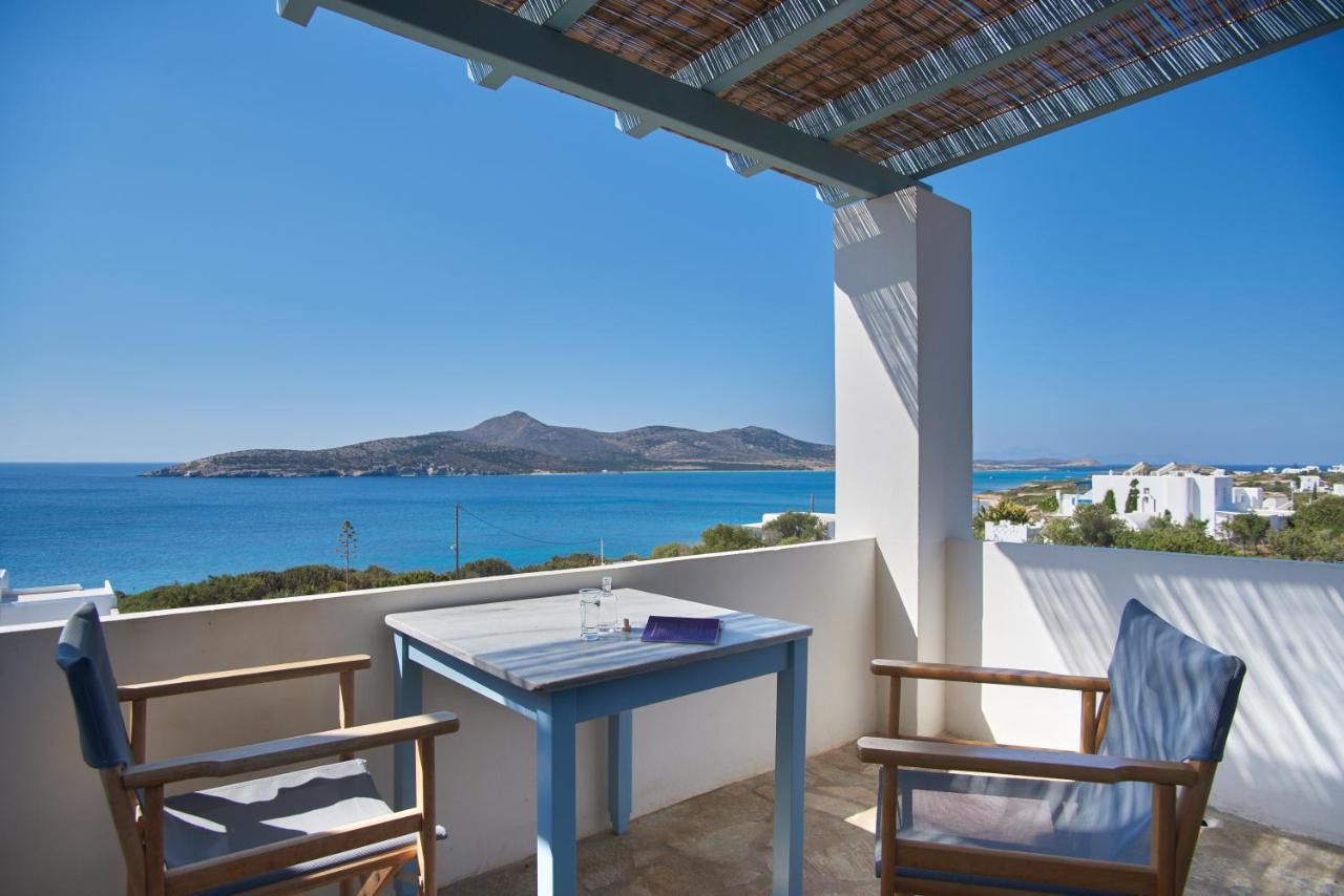 Апартаменты Oliaros Seaside Complex Agios Georgios  Экстерьер фото